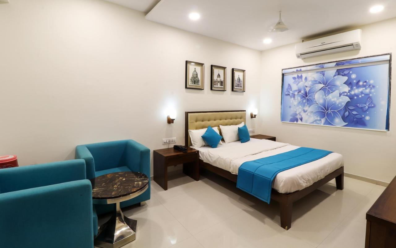 Royal Inn Hotel Ambaji ภายนอก รูปภาพ