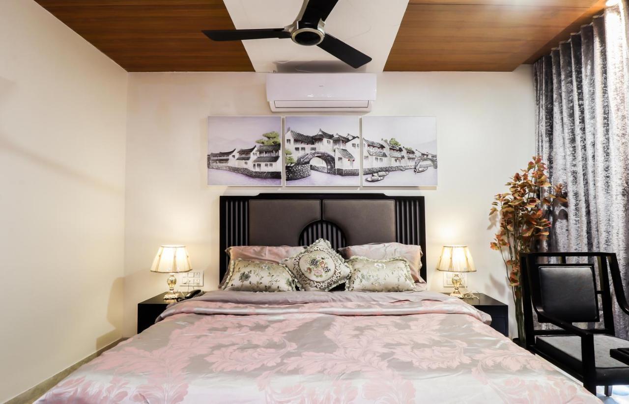 Royal Inn Hotel Ambaji ภายนอก รูปภาพ